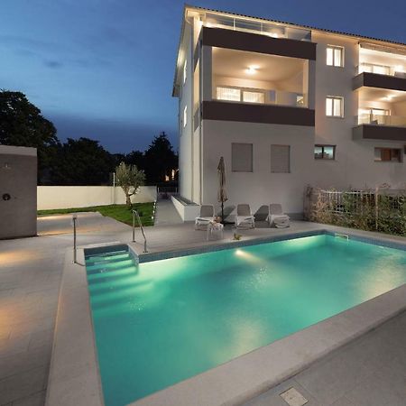 Viras Luxury Holiday Pula Exteriör bild