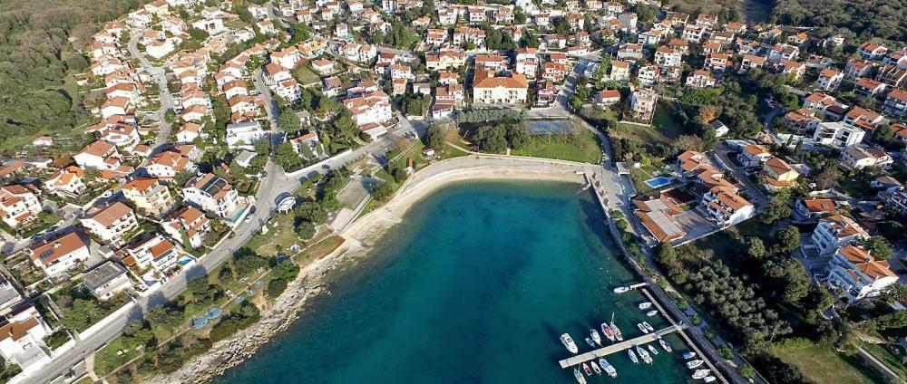 Viras Luxury Holiday Pula Exteriör bild
